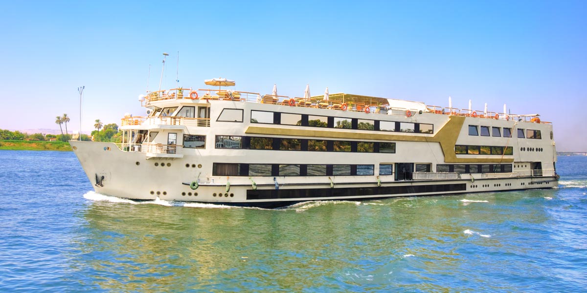 Journey Like Never Before: An Indian Traveler's Handbook to Egypt in 12 Days - Day 4-6: Luxor and the Nile River Cruise