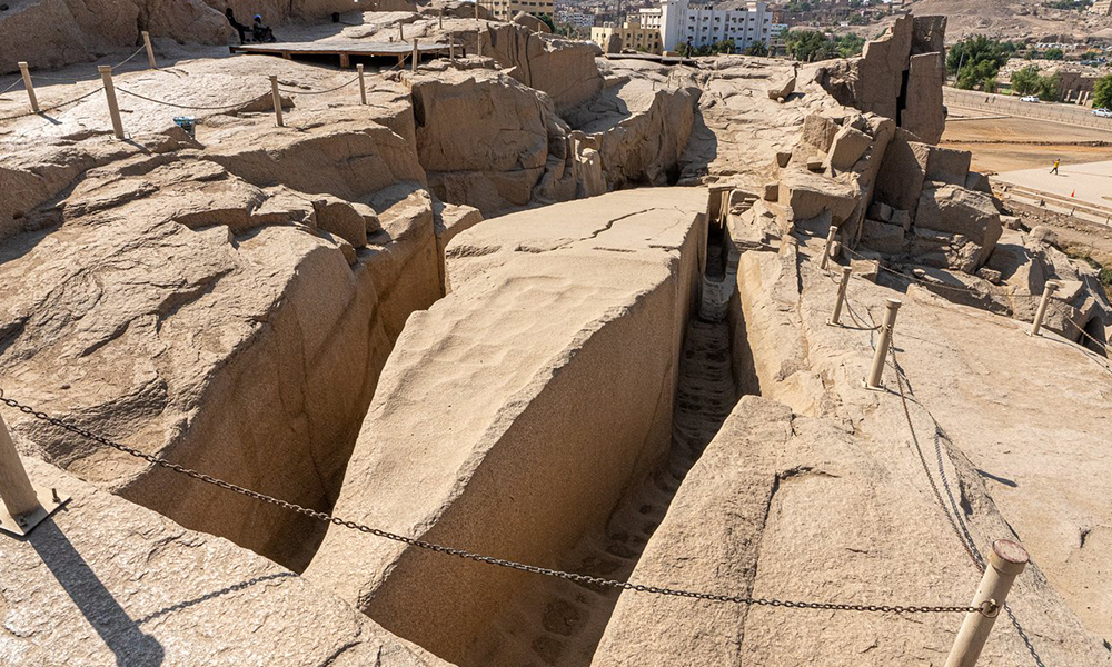 The Unfinished Obelisk: An Iconic Landmark of Aswan's Rich History - Legacy and Cultural Importance