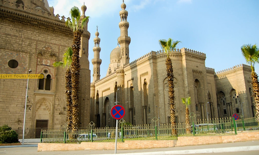 معلومات عن مسجد الرفاعي في القاهرة