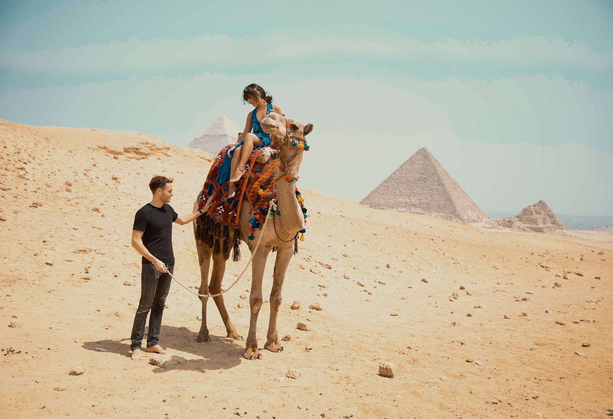 travel to egypt from london