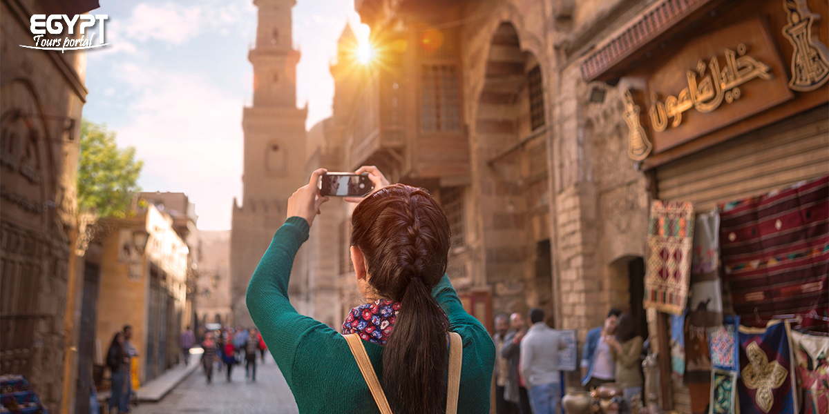 Top Tips for Traveling to Egypt as a Solo Woman