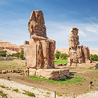 colossi of memnon - egypt tours portal