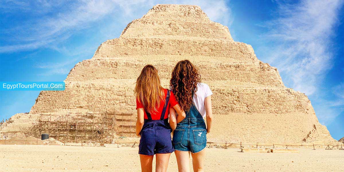 pyramid tour from hurghada