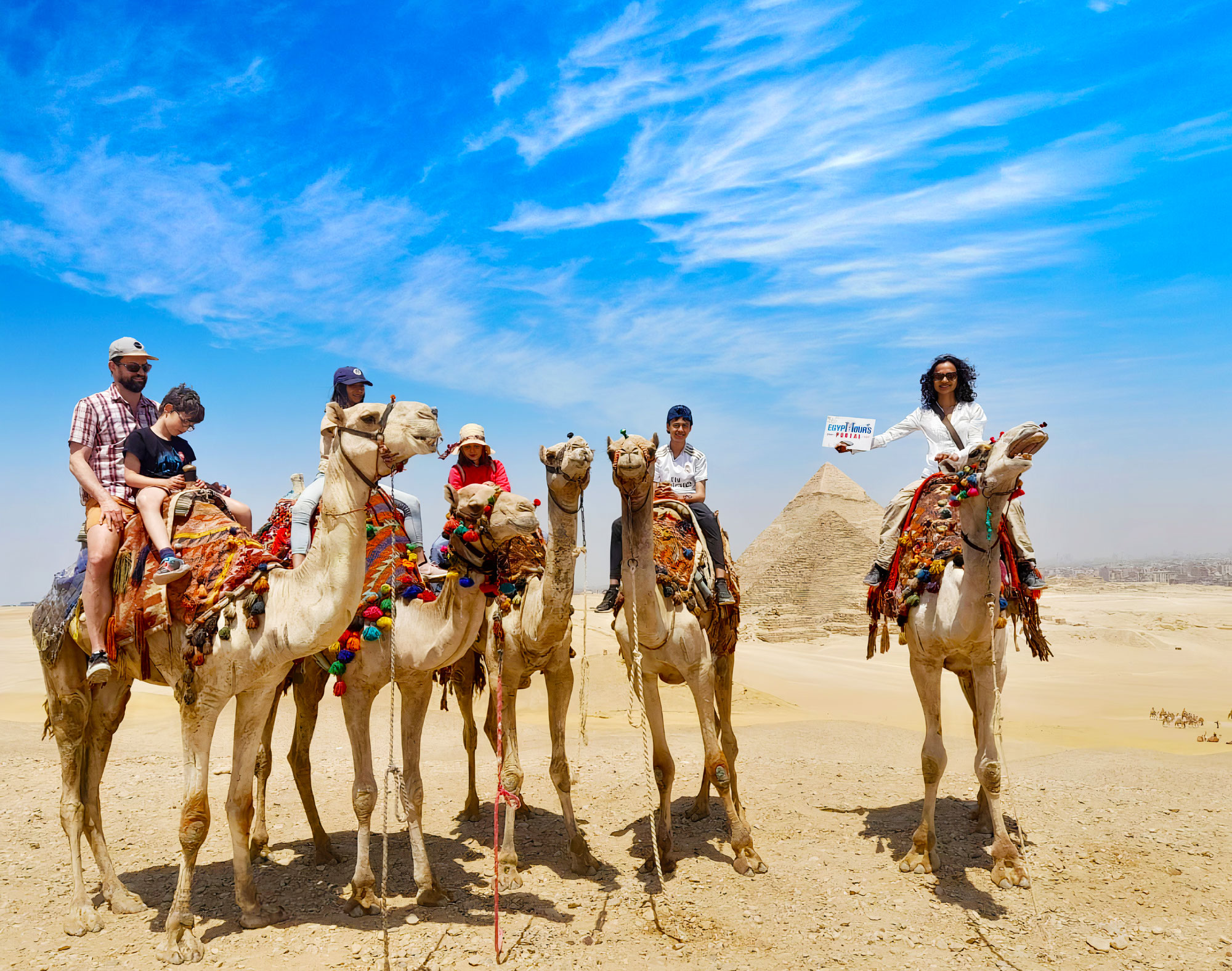 Private Day Trip from El Gouna to Pyramids by Plane - Egypt Tours Portal