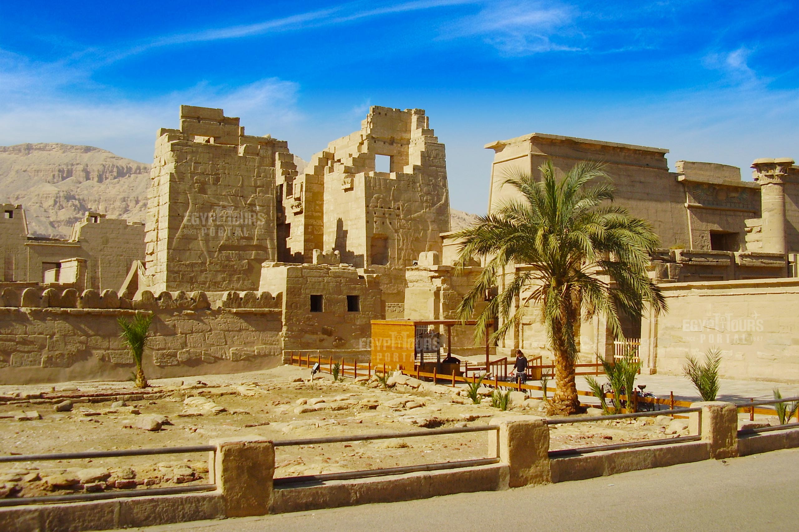 Medinet Habu - Egypt Tours Portal