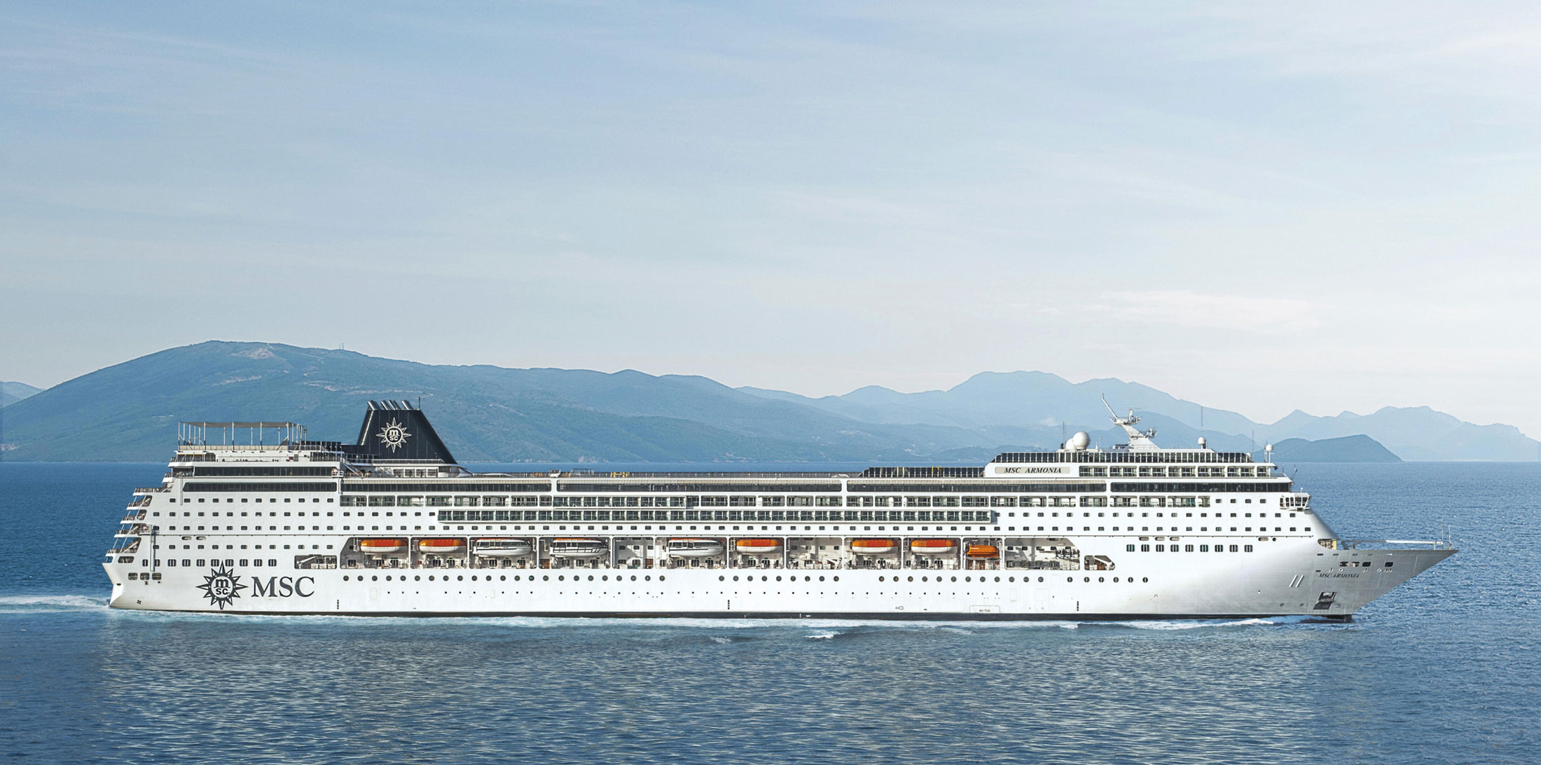 MSC Armonia круизный лайнер