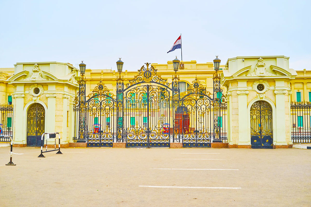 The Entrance of Abdeen Palace - Egypt Tours Portal