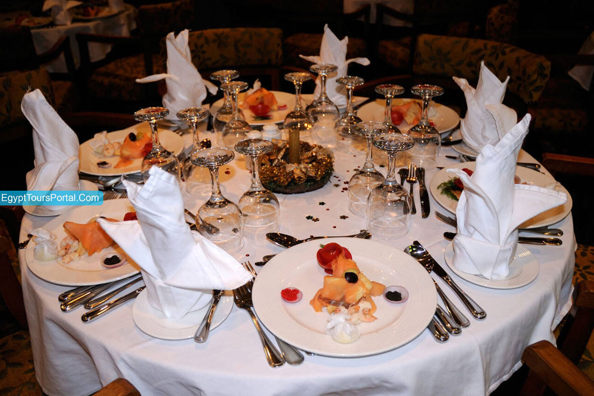 Dinner Cruise in Luxor - Night in Luxor - Egypt Tours Portal