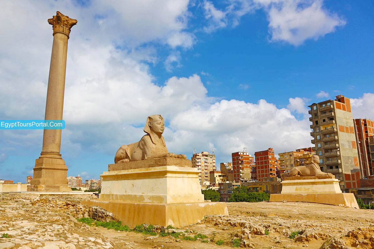 Architecture of Pompey's Pillar - Egypt Tours Portal