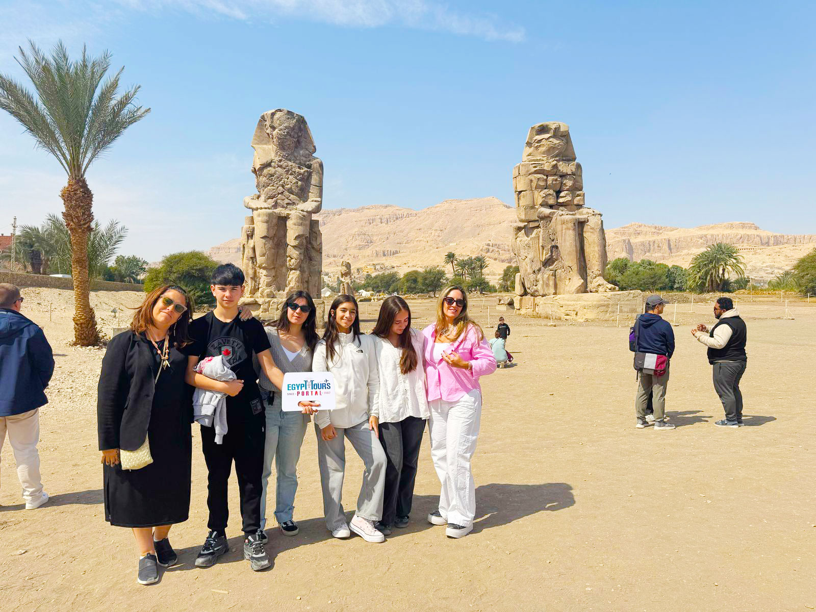 Egypt Tours Portal Hosts Ambassador Maria Lorena Capra & Family on an Epic Nile Tour