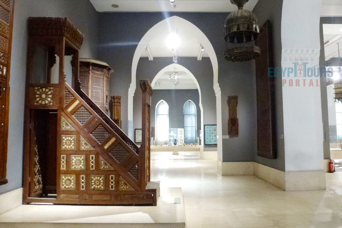 Explore Islamic Museum of Art Cairo: History & Architecture
