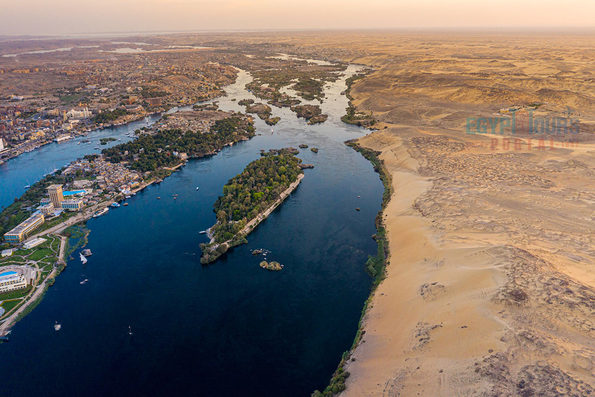 Kitchener’s Island - Egypt Tours Portal