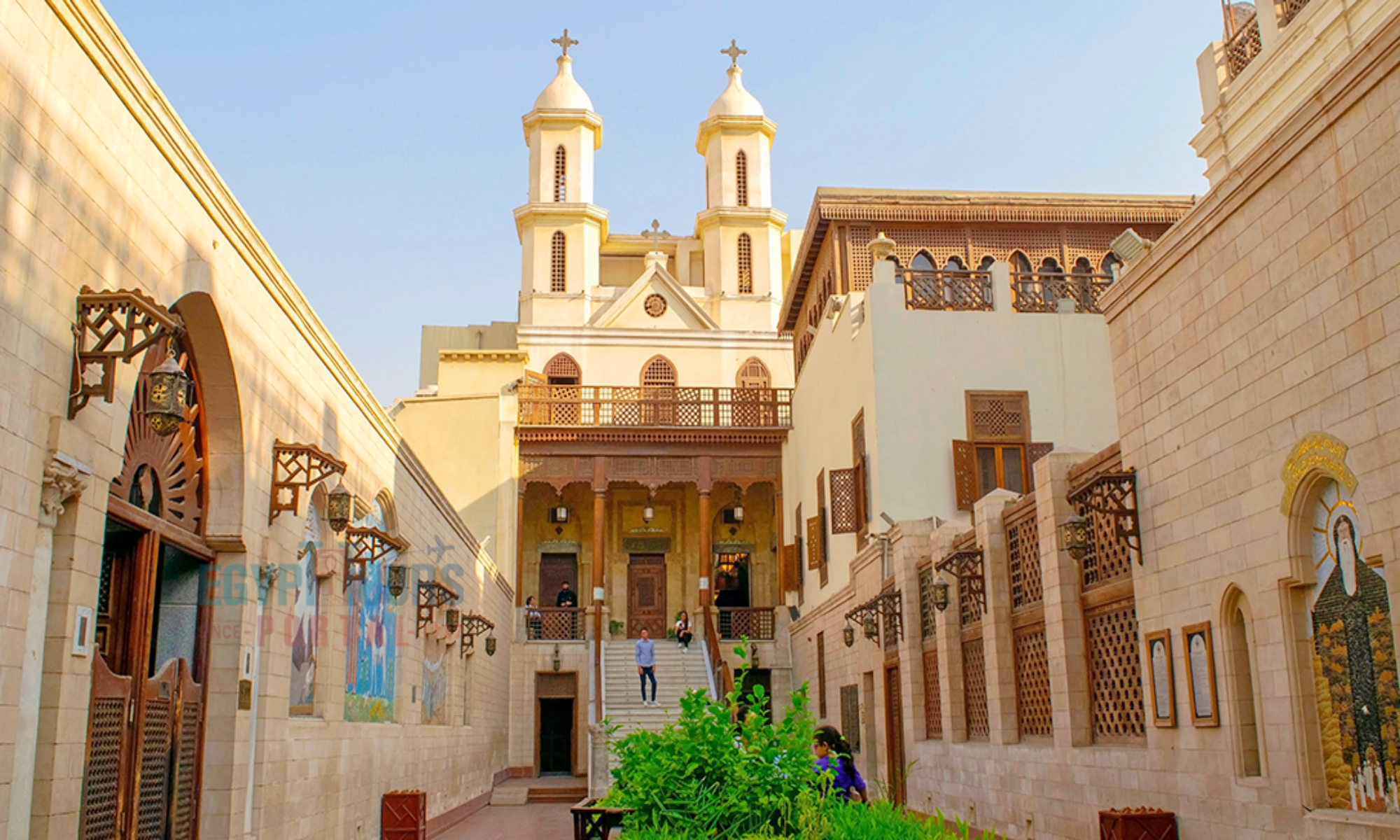 Enjoy the Hanging Church's Facts, History, and Architecture