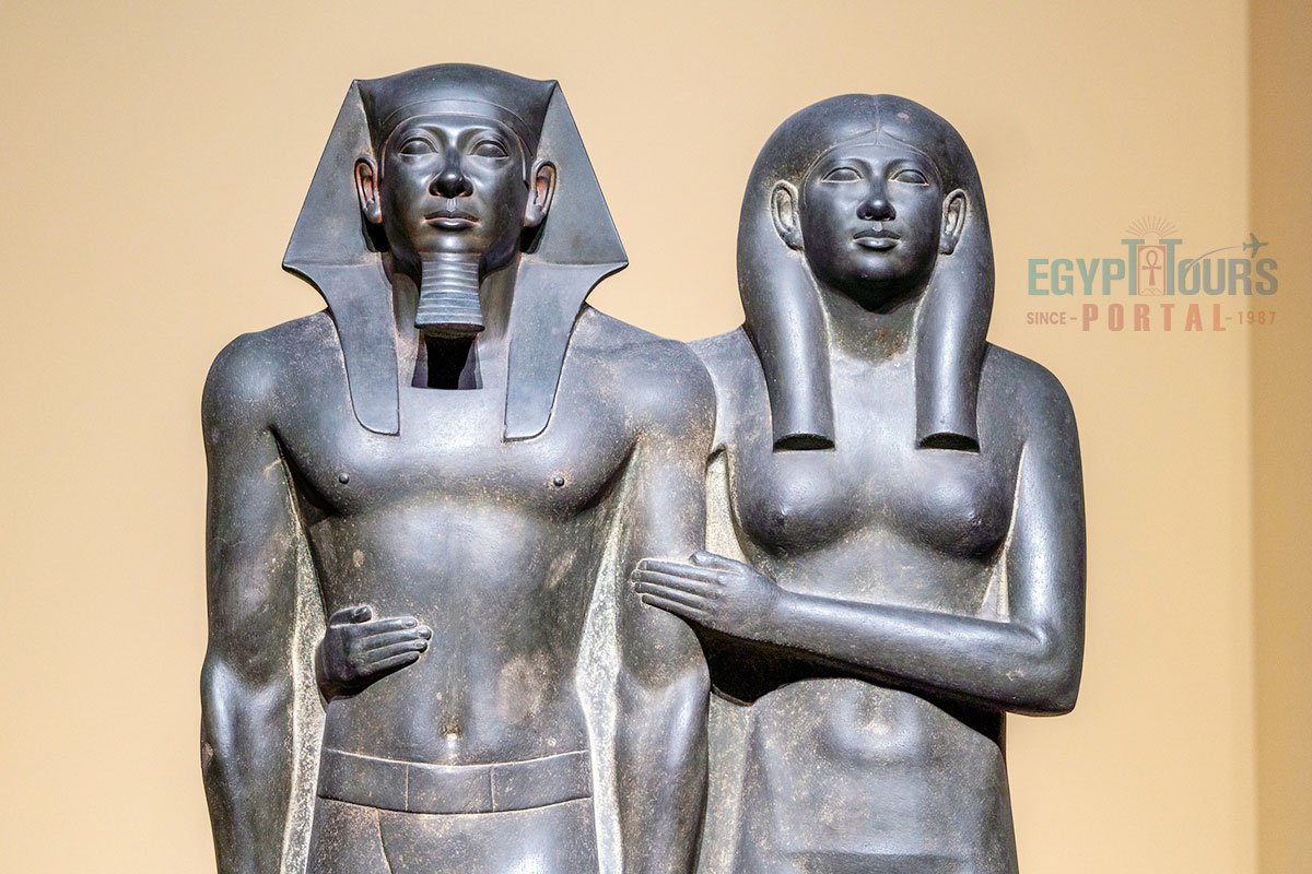 Pharaoh Khufu Family - Egypt Tours Portal