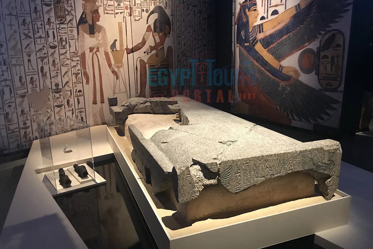 Queen Nefertari Mummy - Egypt Tours Portal