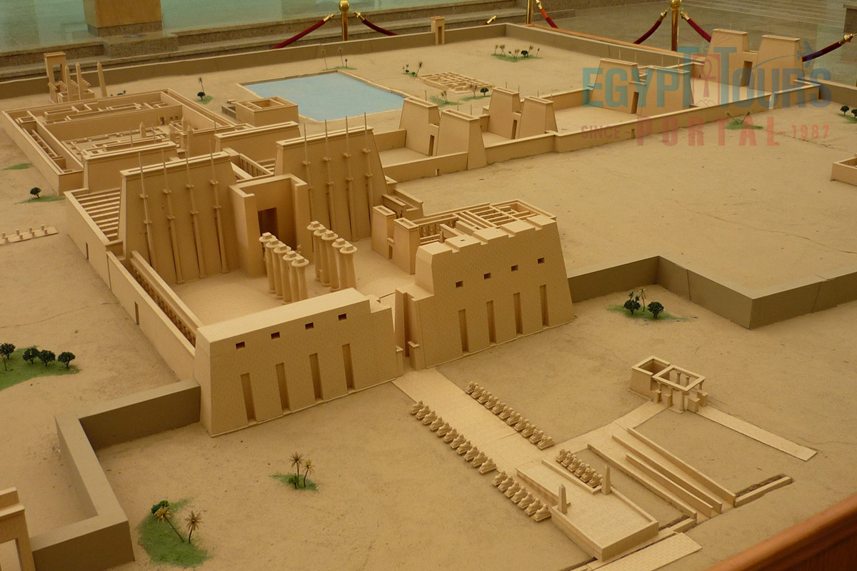 Karnak Temple Architeecture - Egypt Tours Portal