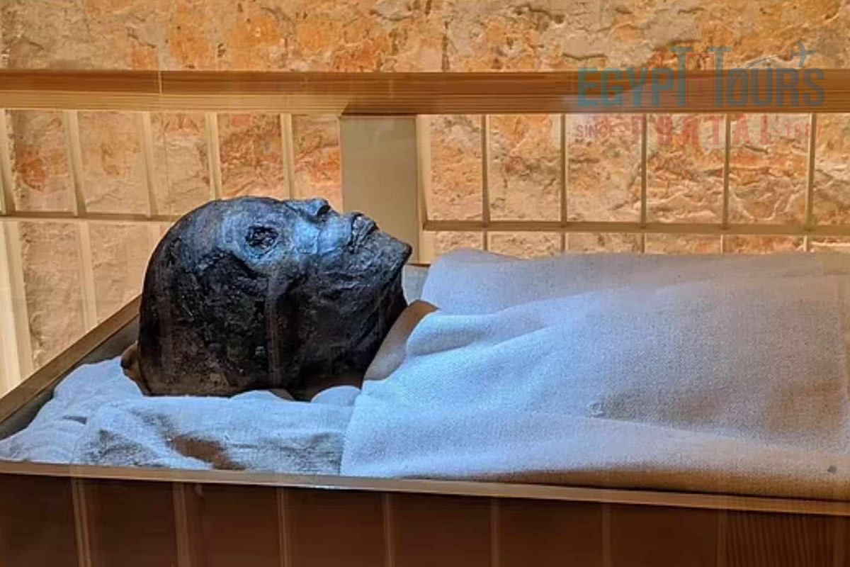 Death of Tutankhamun - Egypt Tours Portal.jpg