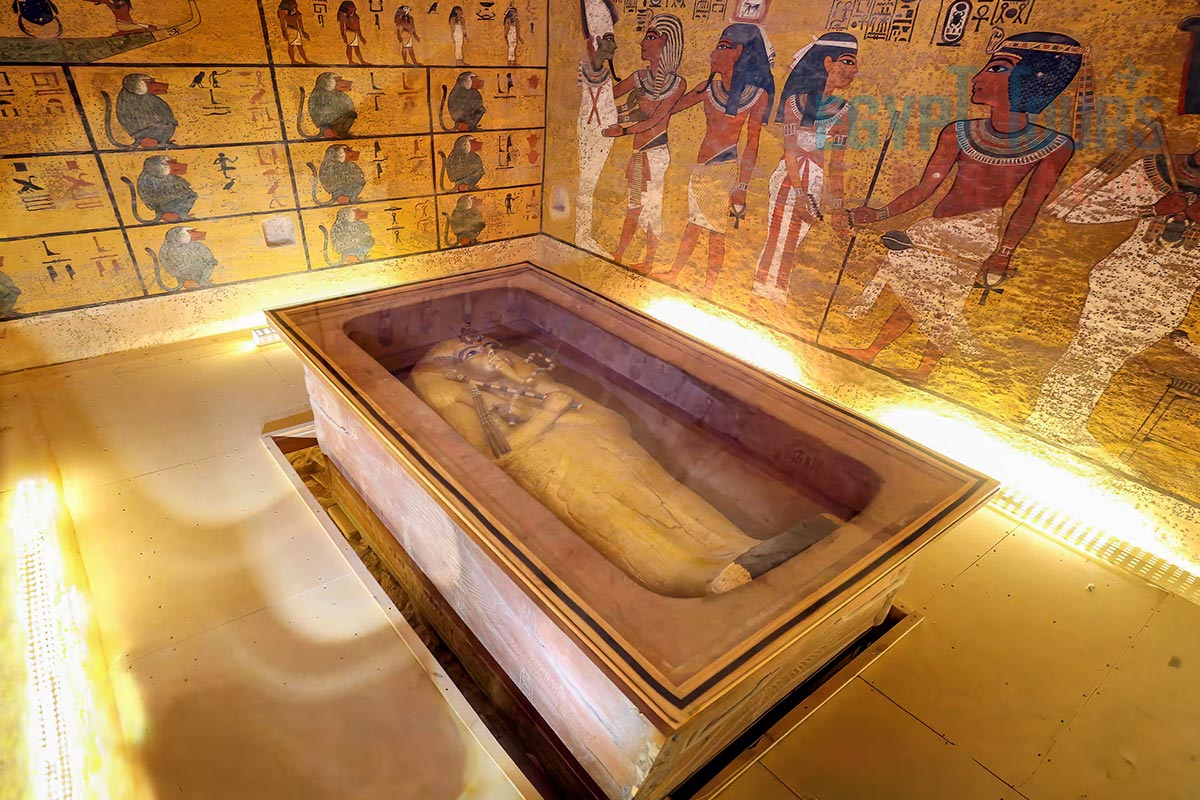 Intact Tomb of Tutankhamun - Egypt Tours Portal.jpg
