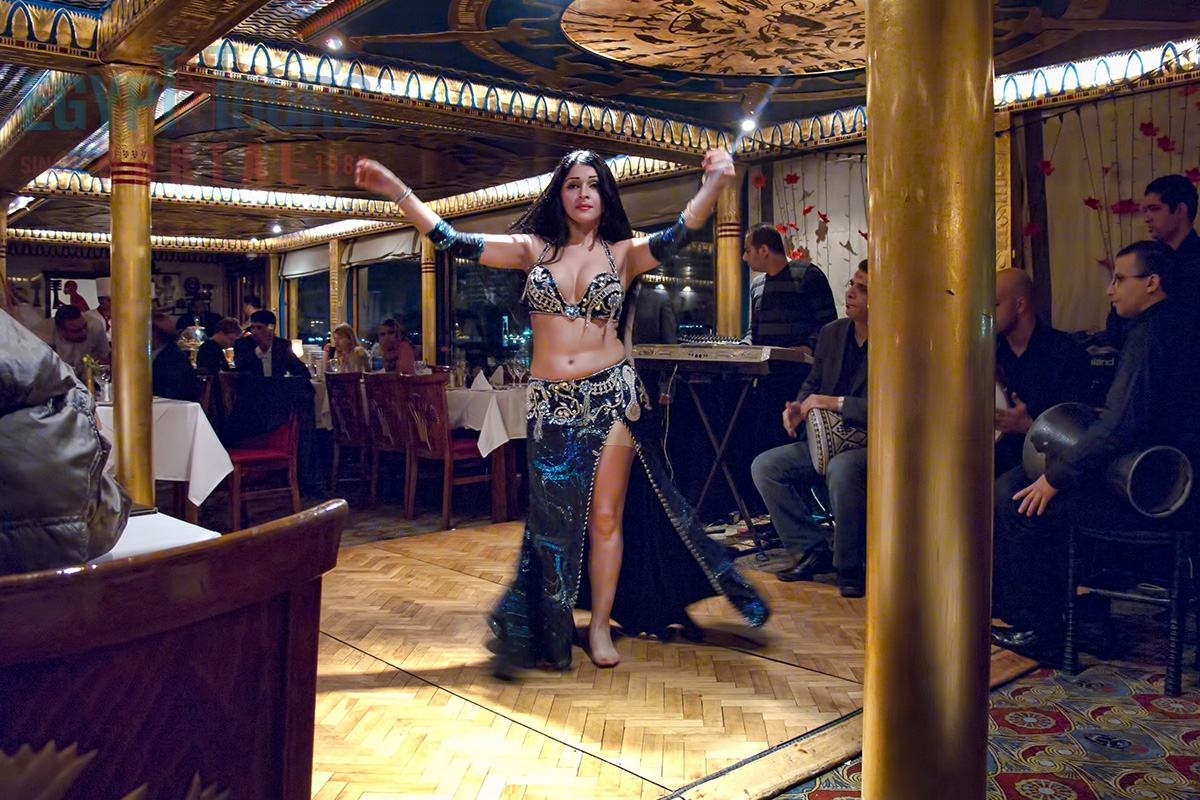 Nile Cruise Art Shows - Egypt Tours Portal.jpg